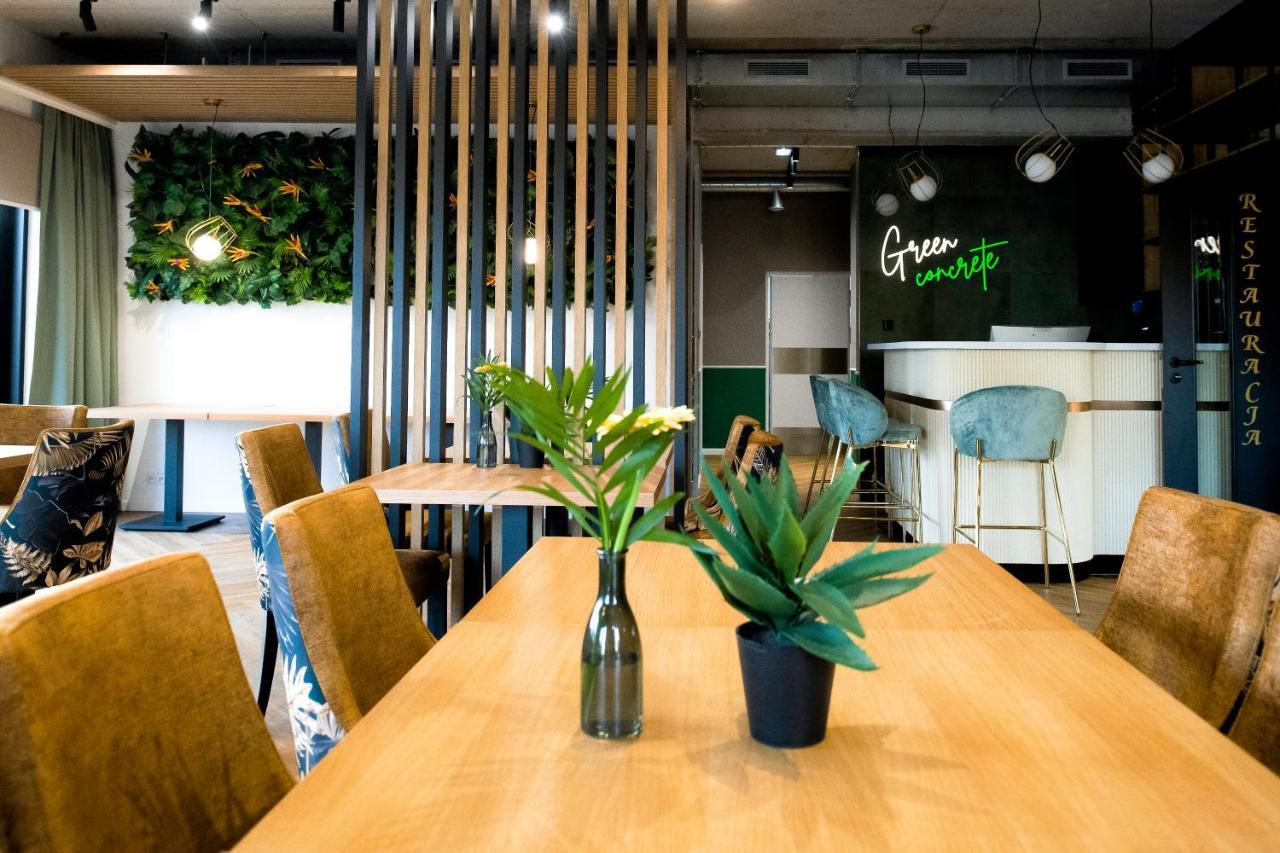 Aparthotel Green Concrete - Eko-Bus Na Plaze, Rowery I Masaze 슈비노우이스쳬 외부 사진